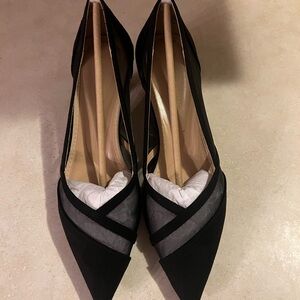 NEW Adrienne Vittadini Slew Black Heels